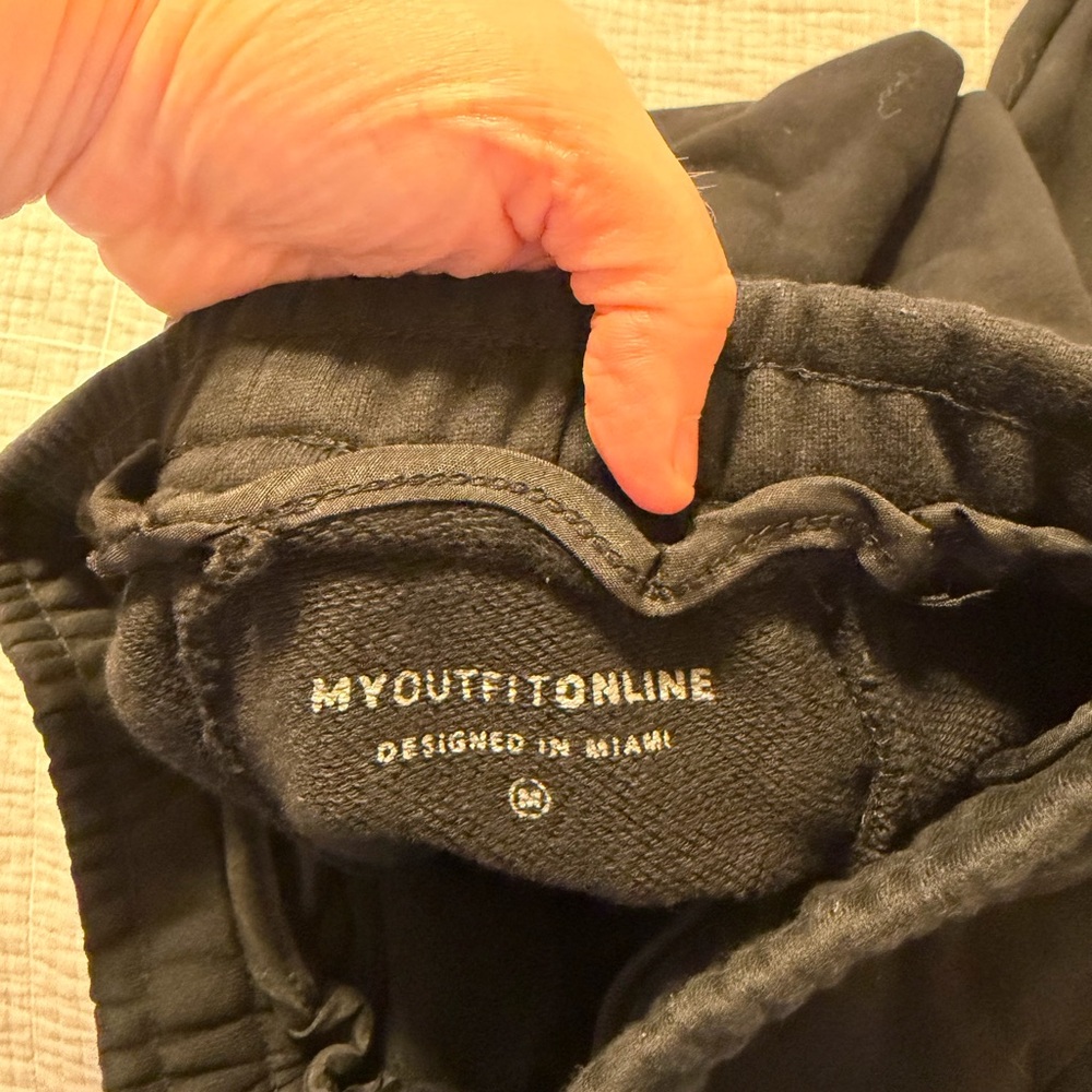 My Outfit Online STRUCTURED WIDE LEG SWEATPANTS - Picture 3 of 3